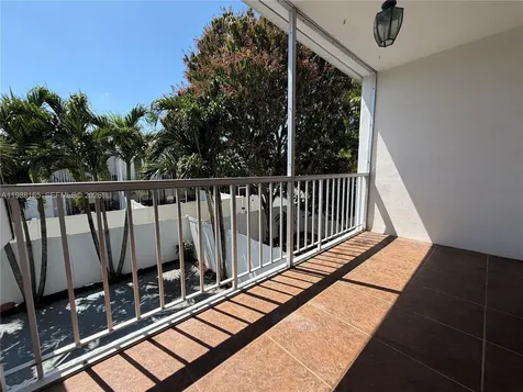 6760 SW 40th Street Davie FL 33314