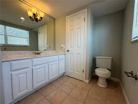 6760 SW 40th Street Davie FL 33314