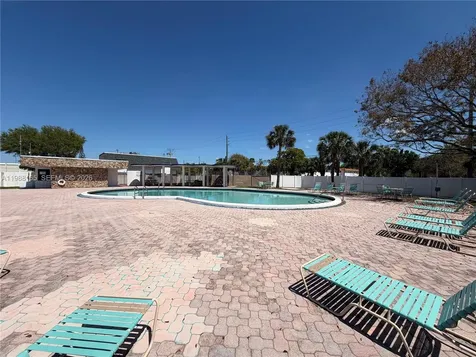 6760 SW 40th Street Davie FL 33314