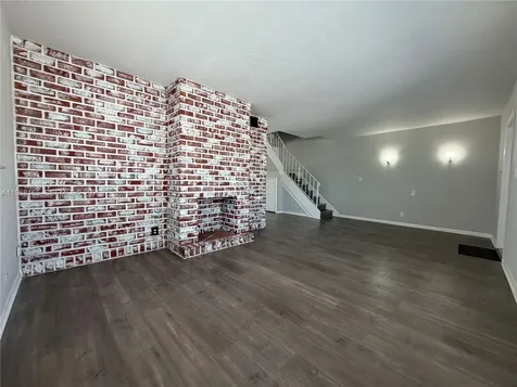 6760 SW 40th Street Davie FL 33314