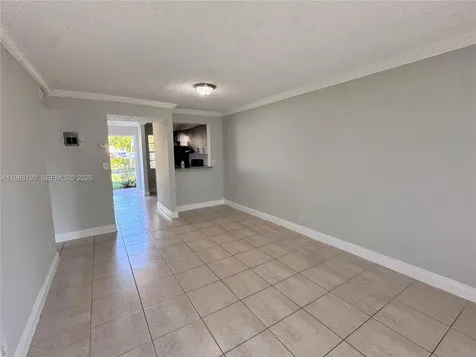 95 NE 41st Street Oakland Park FL 33334