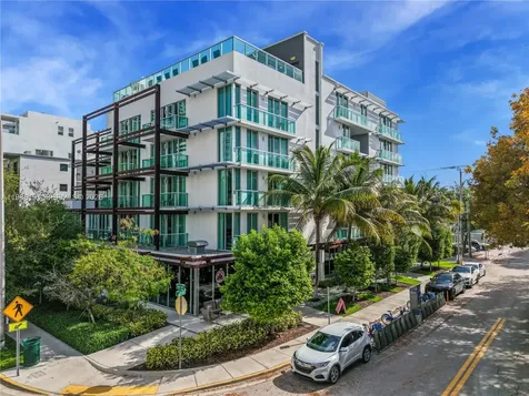 1215 West Avenue Miami Beach FL 33139
