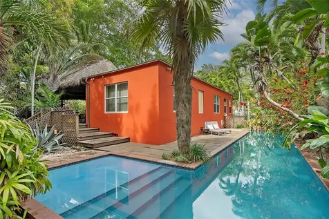 120 SW 24th Road Miami FL 33129