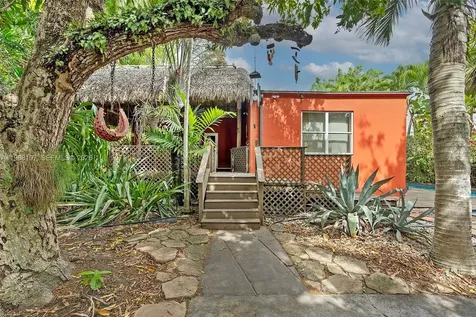 120 SW 24th Road Miami FL 33129