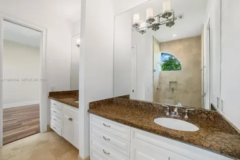 6200 SW 130th Terrace Pinecrest FL 33156