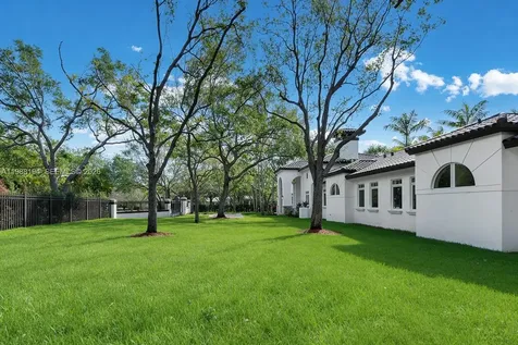 6200 SW 130th Terrace Pinecrest FL 33156