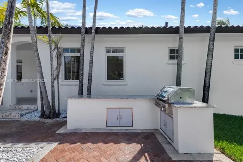 6200 SW 130th Terrace Pinecrest FL 33156