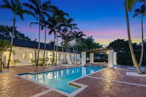 6200 SW 130th Terrace Pinecrest FL 33156