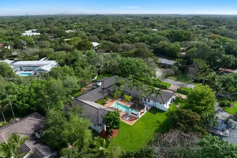 6200 SW 130th Terrace Pinecrest FL 33156