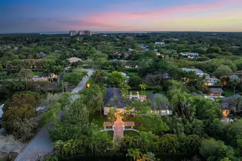 6200 SW 130th Terrace Pinecrest FL 33156
