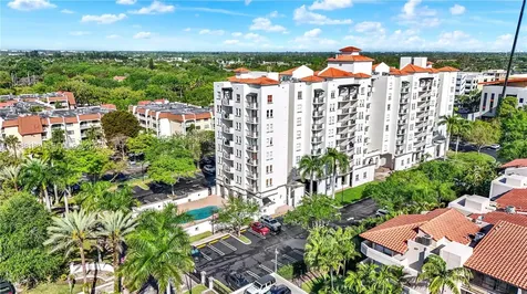 9021 SW 94th Street Miami FL 33176