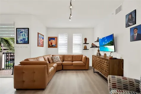 9021 SW 94th Street Miami FL 33176