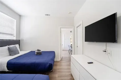 750 Collins Avenue Miami Beach FL 33139