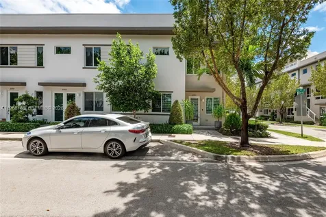 10460 NW 67th Street Doral FL 33178