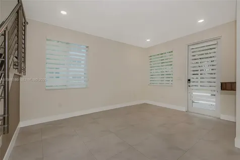 10460 NW 67th Street Doral FL 33178