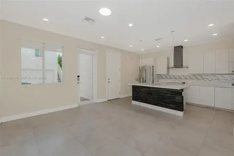 10460 NW 67th Street Doral FL 33178