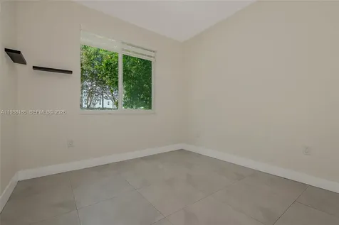 10460 NW 67th Street Doral FL 33178