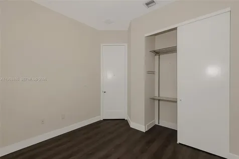 10460 NW 67th Street Doral FL 33178