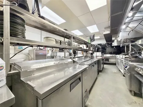 4273 NW 41st Street Doral FL 33178