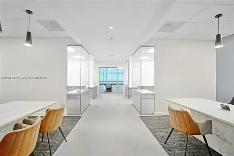 851 NE 1st Avenue Miami FL 33132