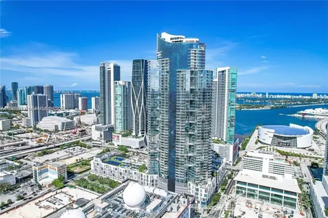 851 NE 1st Avenue Miami FL 33132