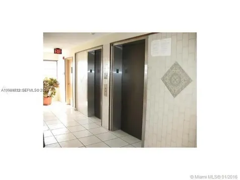 9688 Fontainebleau Boulevard Miami FL 33172