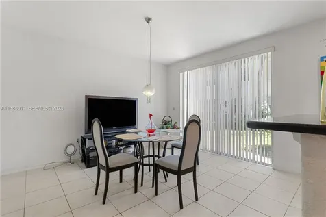 2883 SW 85th Avenue Miramar FL 33025
