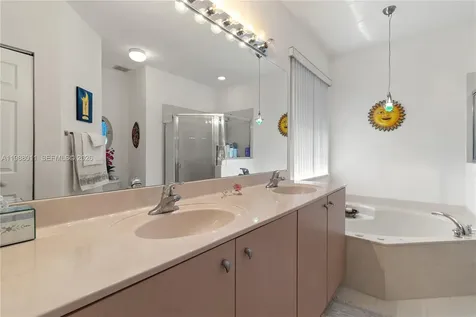2883 SW 85th Avenue Miramar FL 33025