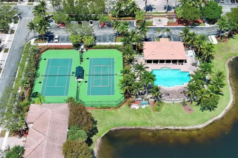 2883 SW 85th Avenue Miramar FL 33025