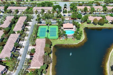 2883 SW 85th Avenue Miramar FL 33025