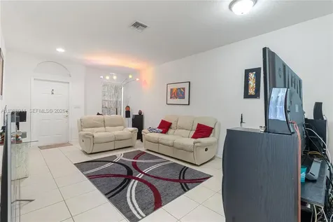 2883 SW 85th Avenue Miramar FL 33025