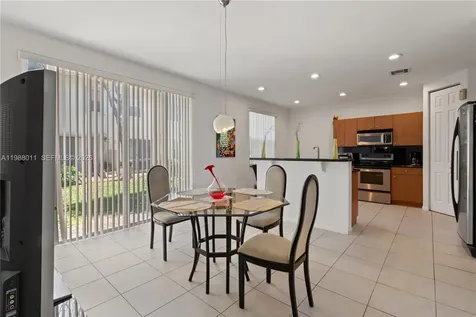 2883 SW 85th Avenue Miramar FL 33025