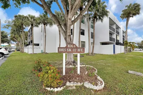 10825 SW 112 Avenue Miami FL 33176