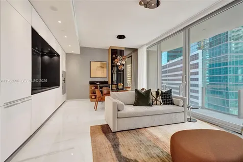 300 Biscayne Boulevard Way Miami FL 33131