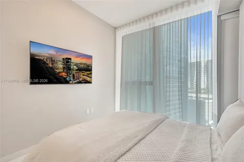 300 Biscayne Boulevard Way Miami FL 33131
