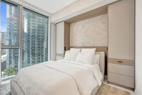 300 Biscayne Boulevard Way Miami FL 33131