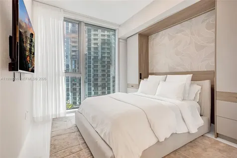 300 Biscayne Boulevard Way Miami FL 33131