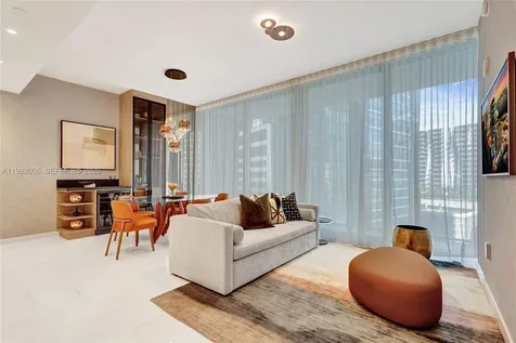300 Biscayne Boulevard Way Miami FL 33131