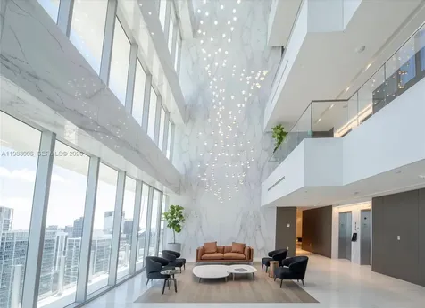 300 Biscayne Boulevard Way Miami FL 33131