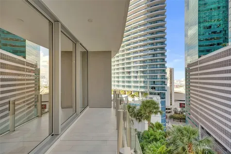 300 Biscayne Boulevard Way Miami FL 33131