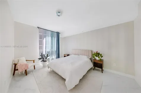 300 S Biscayne Boulevard Miami FL 33131