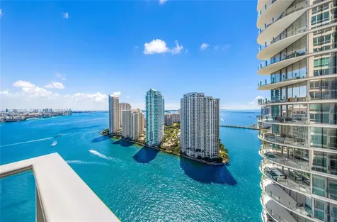 300 S Biscayne Boulevard Miami FL 33131