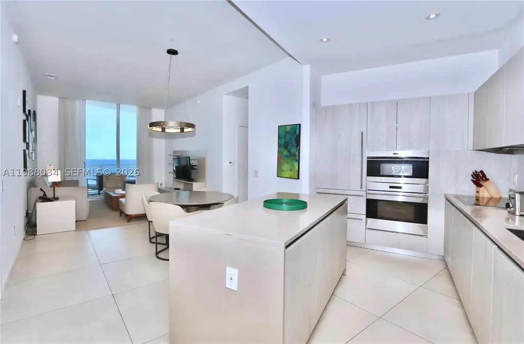 4111 S Ocean Drive Hollywood FL 33019