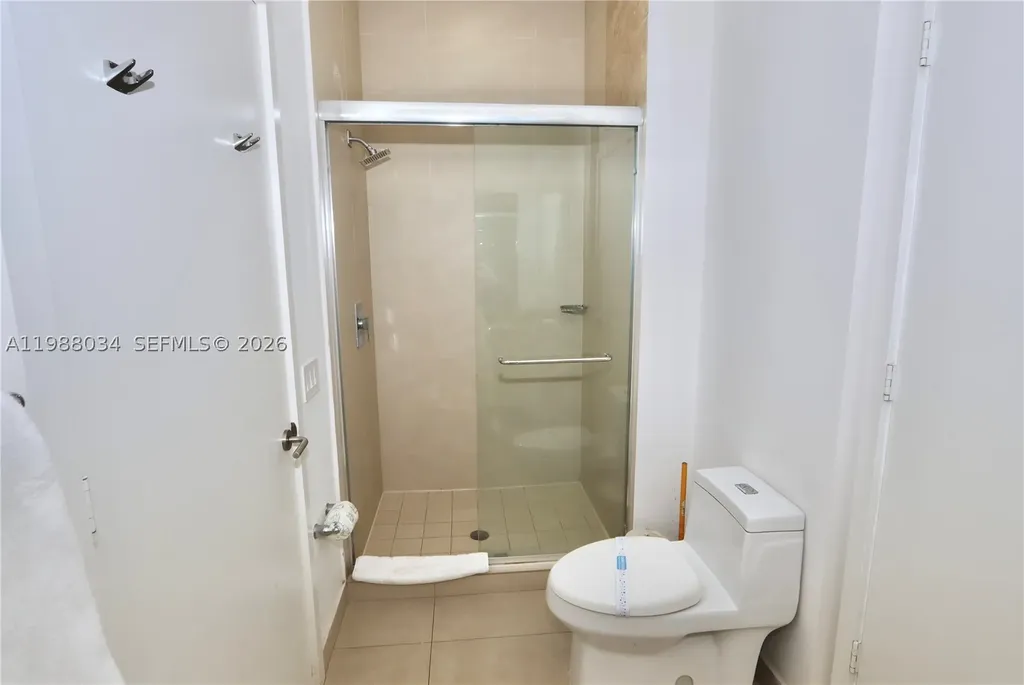4111 S Ocean Drive Hollywood FL 33019