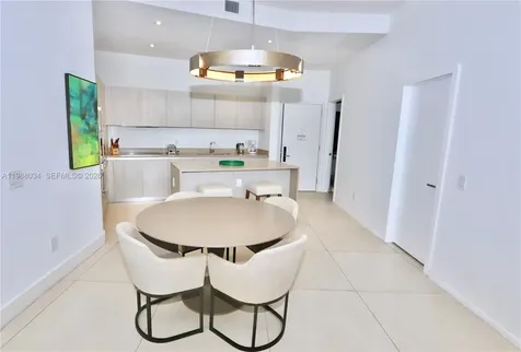 4111 S Ocean Drive Hollywood FL 33019