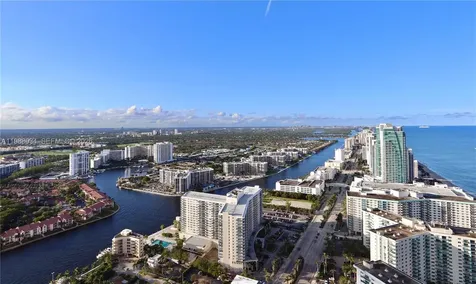4111 S Ocean Drive Hollywood FL 33019