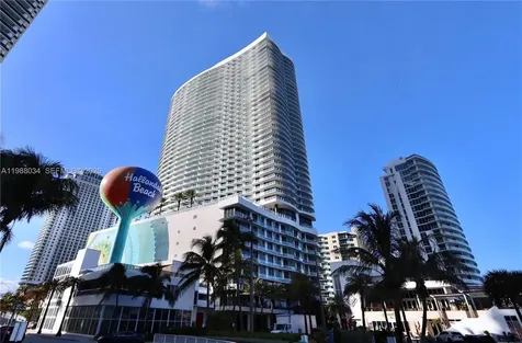 4111 S Ocean Drive Hollywood FL 33019