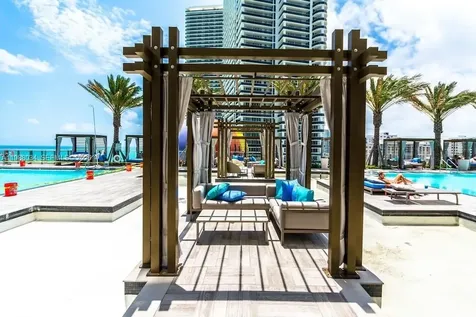 4111 S Ocean Drive Hollywood FL 33019