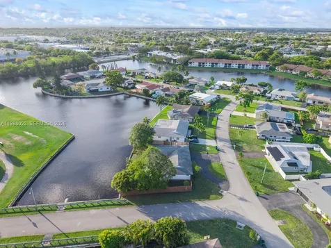 6701 NW 98th Avenue Tamarac FL 33321