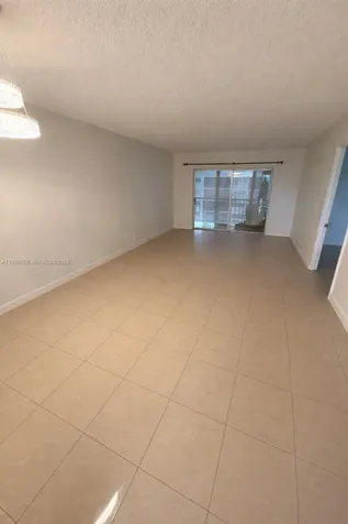 220 SW 9th Avenue Hallandale Beach FL 33009